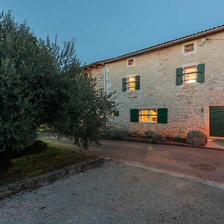 Casa Stifanici Villa Baderna Екстериор снимка