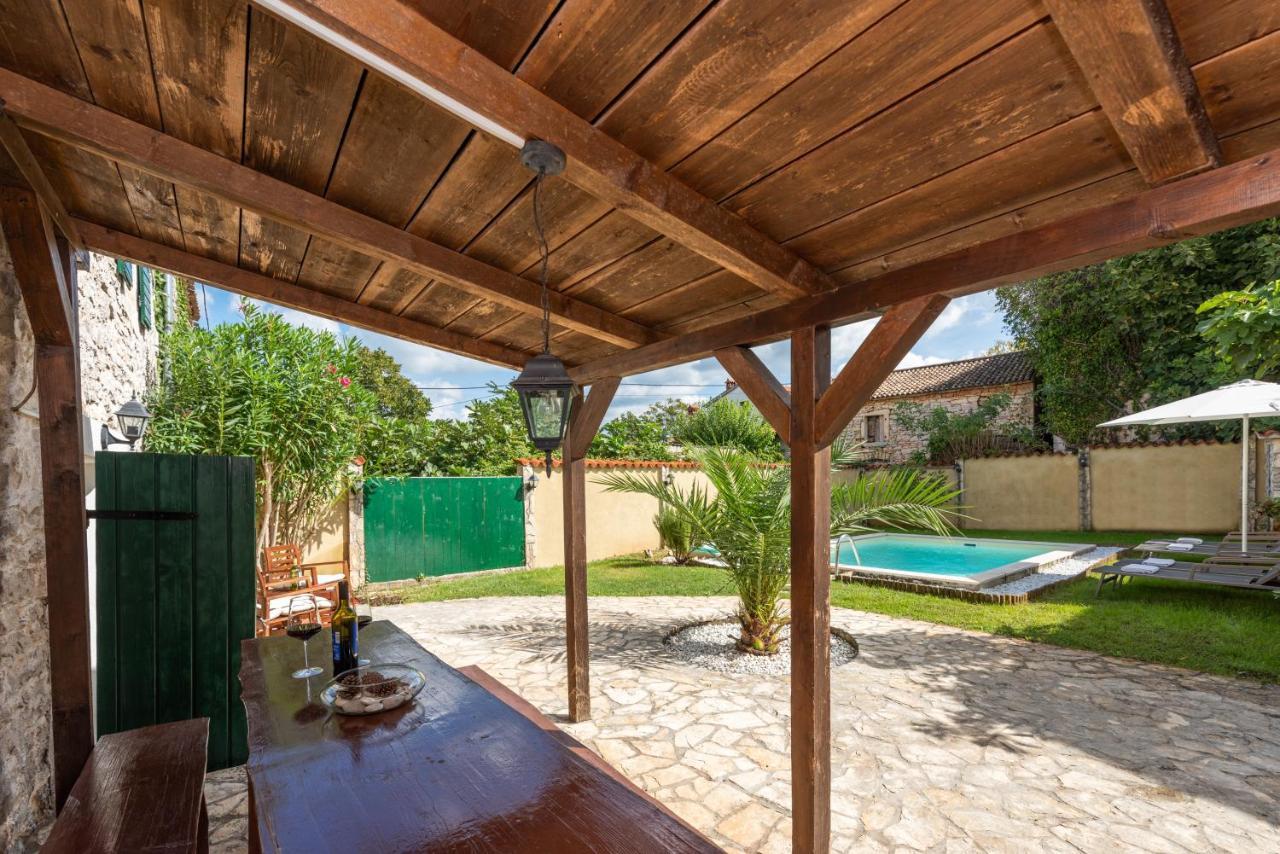 Casa Stifanici Villa Baderna Екстериор снимка