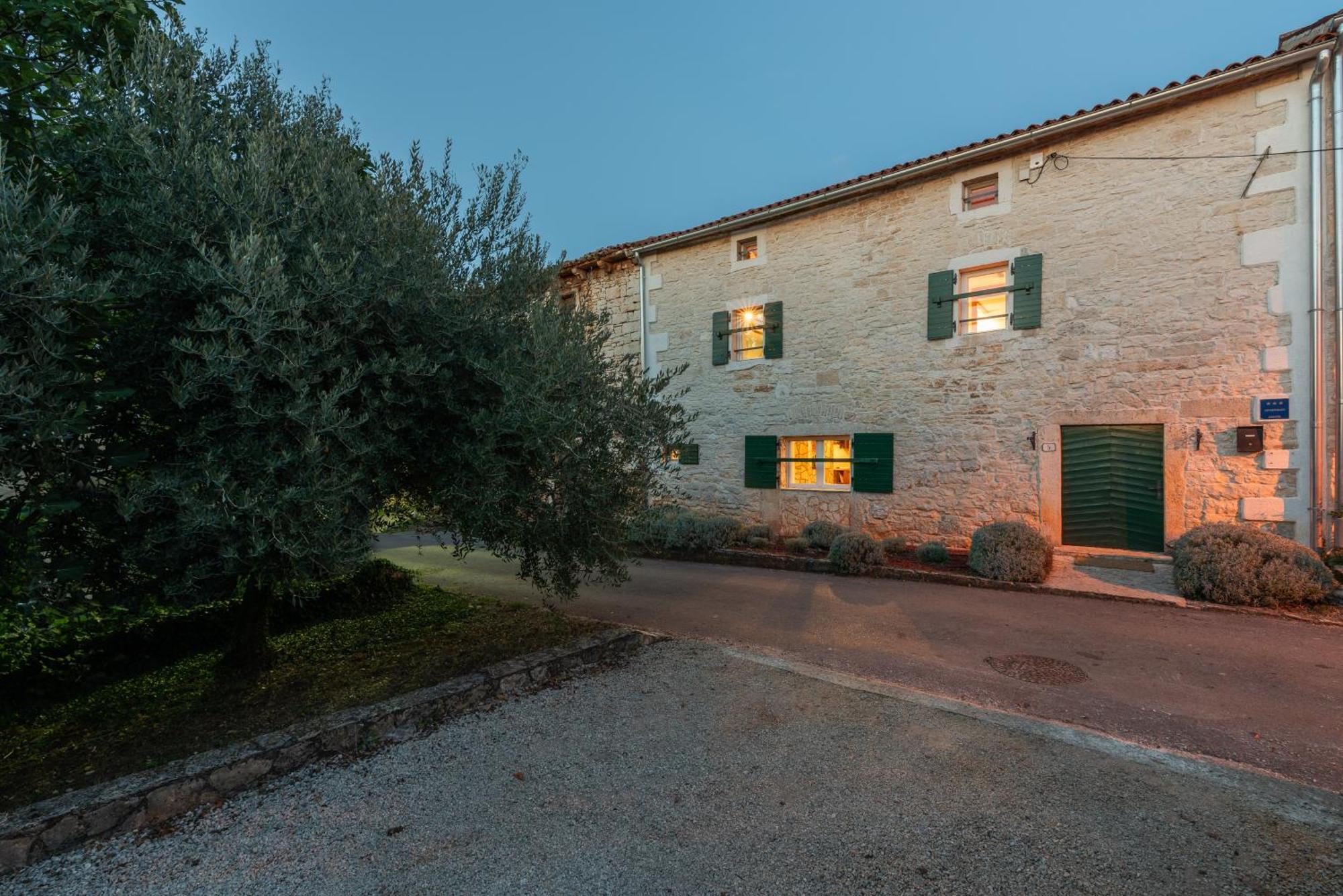 Casa Stifanici Villa Baderna Екстериор снимка